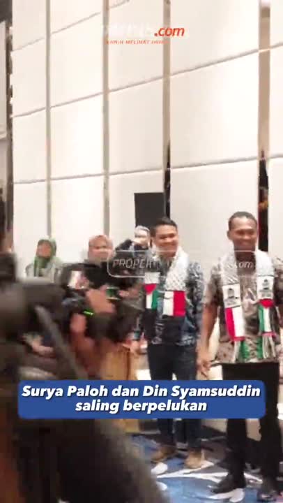 Momen Surya Paloh dan Din Syamsuddin Berpelukan #SHORTS