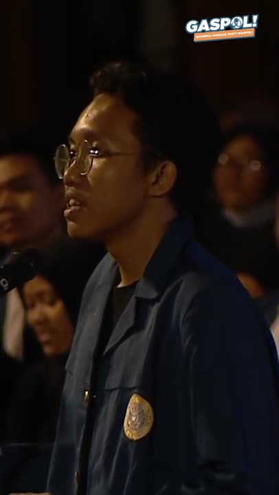 Mahasiswa Unair Tanya Ganjar Soal Ketertinggalan Teknologi, "E-KTP Kita Difoto Copy pak" #gaspol