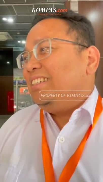 Respons Bawaslu soal Jokowi dan Prabowo Foto Bareng Influencer #SHORT