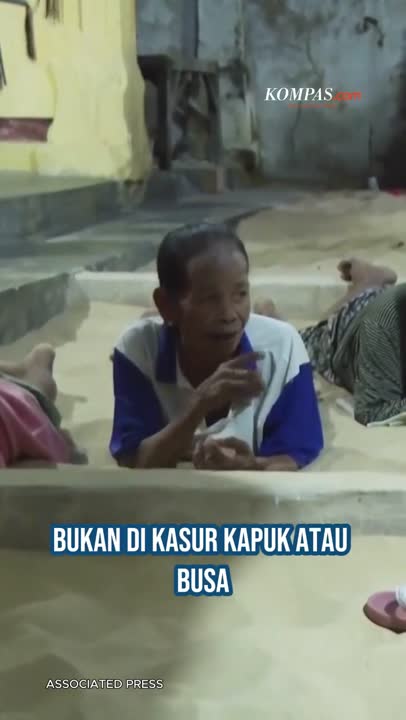 Desa Unik Sumenep, Warga Tidur Di Atas Pasir Bukan Kasur