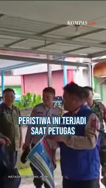 Punya Mobil, Penerima Bansos Mundur Usai Rumah Dipasangi Stiker "Keluarga Miskin"