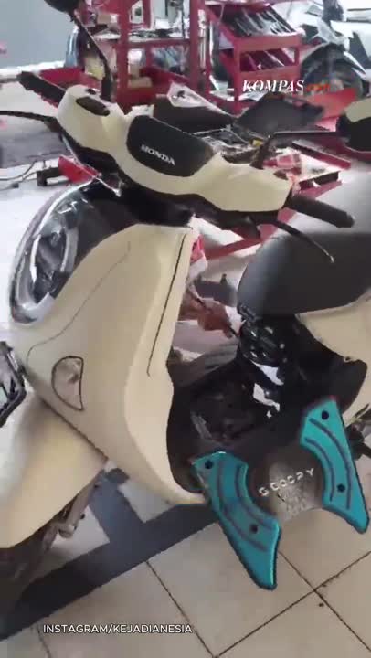 Motor Brebet Massal Usai Isi Pertalite, Bahlil Pastikan Kualitas BBM Aman