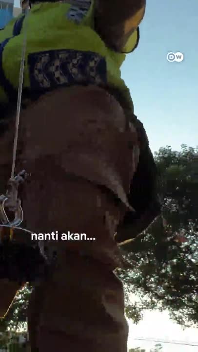 Dian Tetap Patroli Ranjau Paku Meski Dapat  Ancaman Pembunuhan