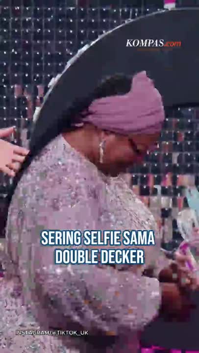 Perawat Jadi Bus Mania: Raih TikTok Awards karena Rajin Selfie bareng Bus Tingkat London