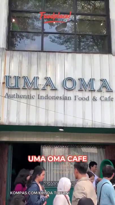 Uniknya Kafe di Blok M Pekerjakan Karyawan Lansia 83 Tahun
