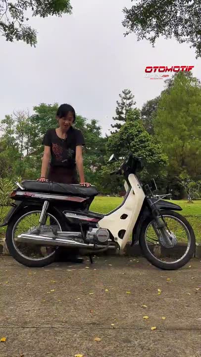 Cara Paling Mudah Menggunakan Standar Tengah Di Motor Matik