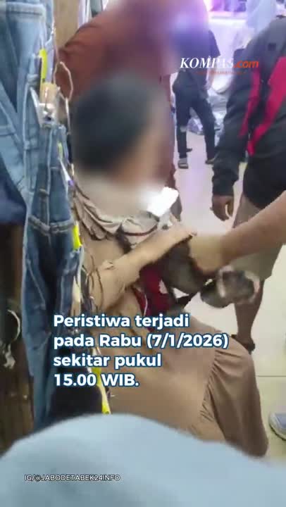 Tepergok Curi 16 Baju Di Pasar Tanah Abang, Lansia Nyaris Diamuk Pedagang
