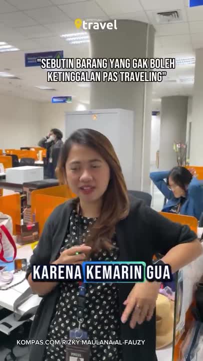 SEBUTIN BARANG YANG GAK BOLEH KETINGGALAN PAS TRAVELING