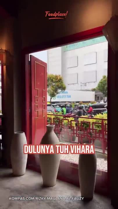RUMAH MERAH DI TANAH ABANG JADI RESTO VIRAL