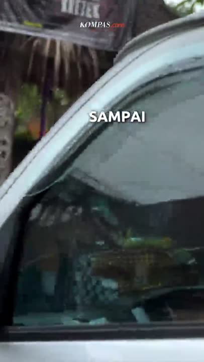 Kenapa di Bali Banyak Sesajen?