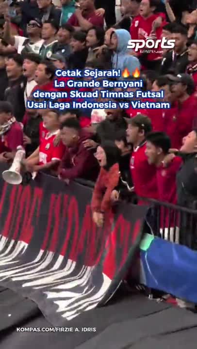 Cetak Sejarah, La Grande Bernyanyi Dengan Squad Timnas Futsal Usai Laga Indonesia Vs Vietnam