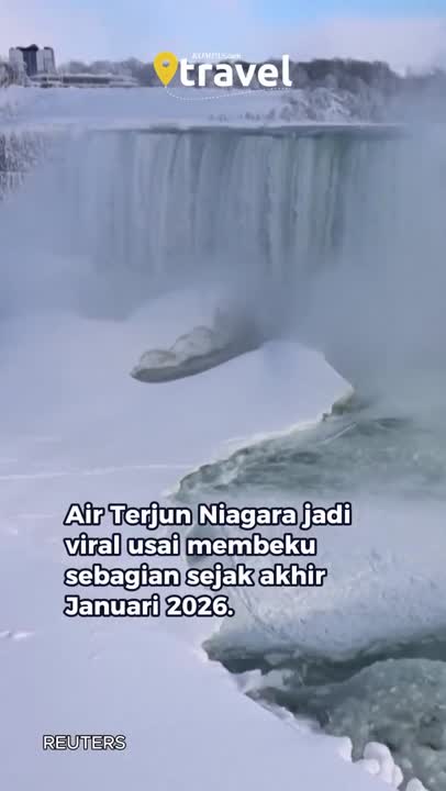 Air Terjun Niagara Membeku, Wisatawan Justru Berdatangan