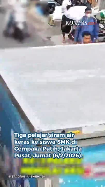 Aksi Brutal Pelajar Siram Air Keras Ke Siswa SMK Di Jalan Raya, Korban Luka Di Mata