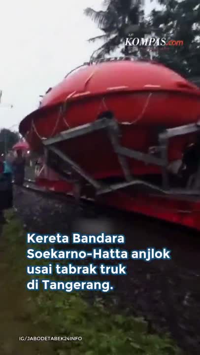 Kereta Bandara Anjlok Usai Tabrak Truk Yang Melintas Di Poris Tangerang