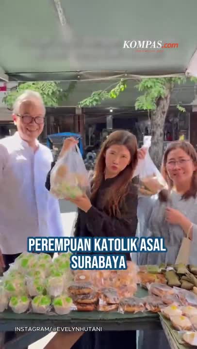 Indahnya Ramadhan, Evelyn Ikut War Takjil Usai Misa Rabu Abu