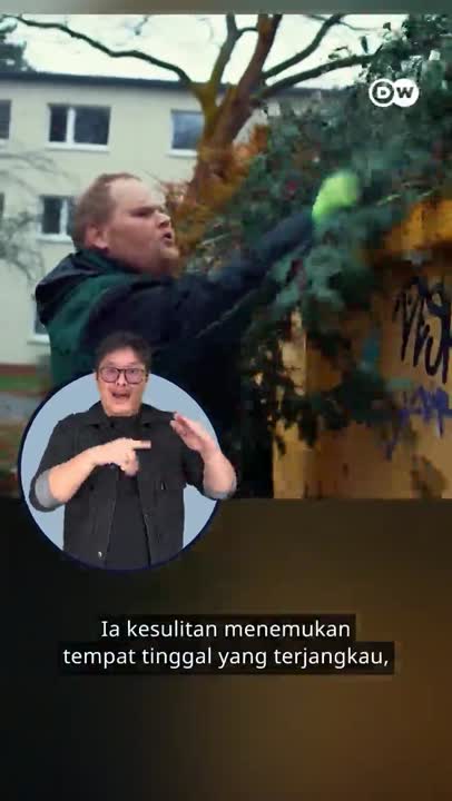 Punya Pekerjaan, Tetapi Masih Tinggal Di Jalanan?