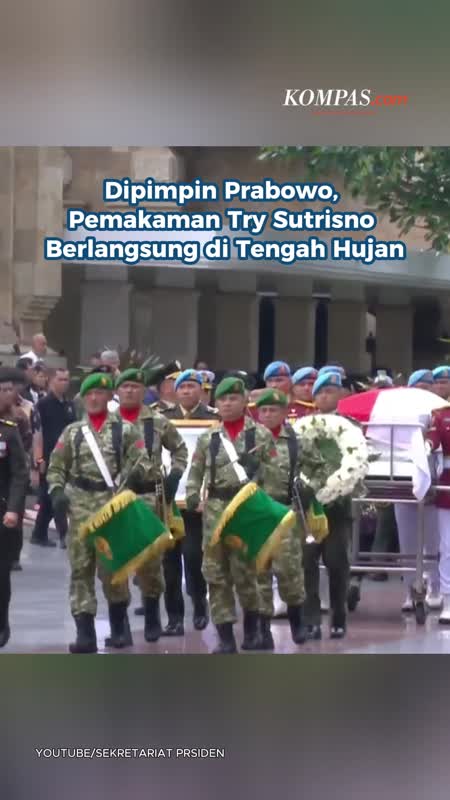 Dipimpin Prabowo, Pemakaman Try Sutrisno Berlangsung Di Tengah Hujan