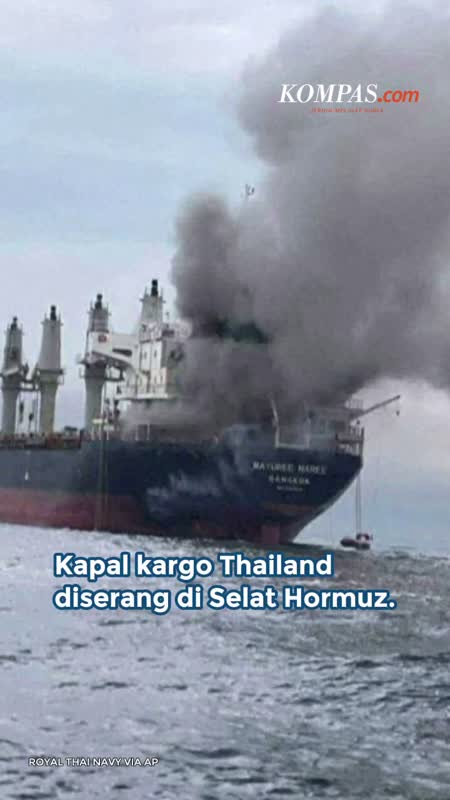 Kapal Kargo Thailand Diserang Di Selat Hormuz, Asap Hitam Membubung