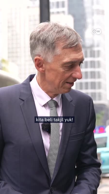 Dubes Jerman Berburu Takjil