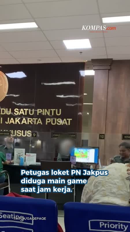Petugas Loket PN Jakpus Diduga Nge-game, Ketahuan Dari Layar