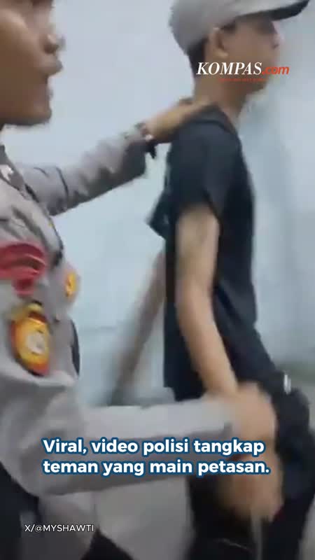 Viral Polisi Tangkap Teman Yang Main Petasan, Berujung Minta Maaf