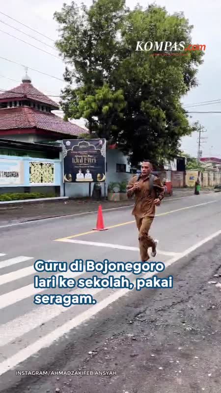 Run to Work, Guru di Bojonegoro Lari Rumah-Sekolah PP Pakai Seragam