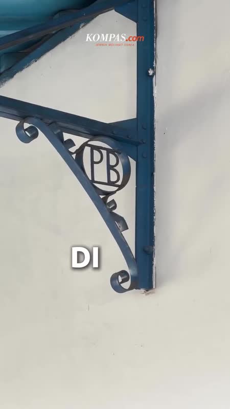 Kenapa Banyak Logo PB X di Solo? Ini Alasannya!
