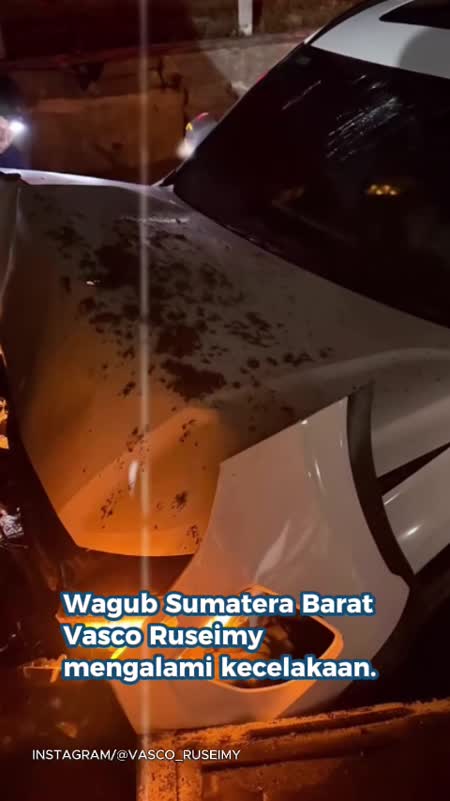 Wagub Sumbar Kecelakaan, Mobil Dinas Tabrakan dengan Truk