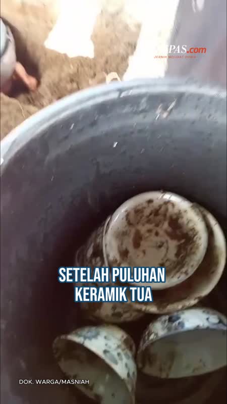 Gali Kuburan, Warga Lombok Barat Malah Temukan Keramik Kuno Tahun 1836