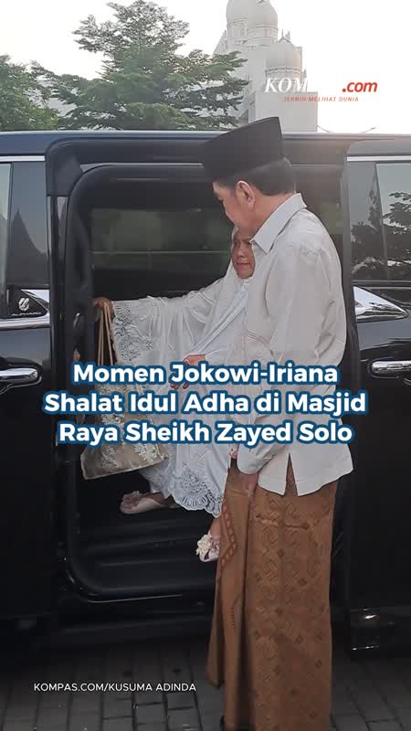 Momen Jokowi-Iriana Shalat Idul Adha Di Masjid Raya Sheikh Zayed Solo