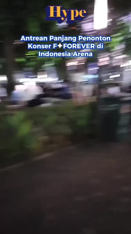 Antrean Mengular Di GBK Ada Konser F4