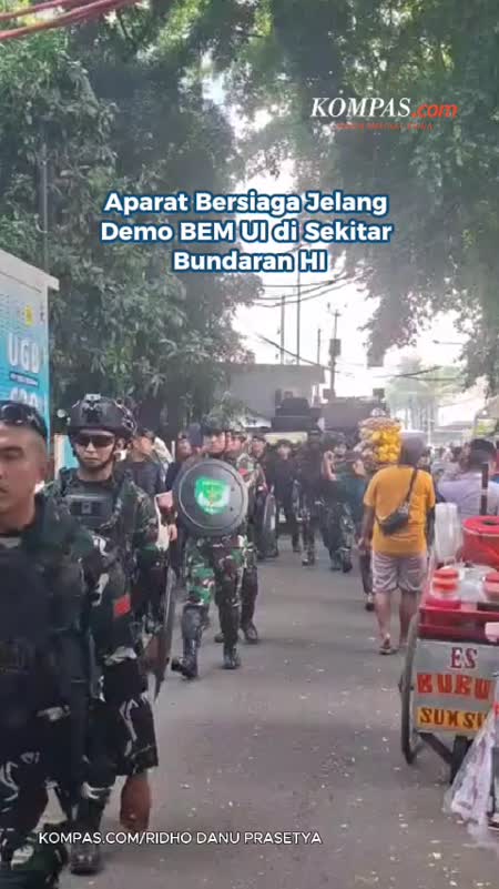 Aparat Bersiaga Jelang Demo BEM UI di Sekitar Bundaran HI
