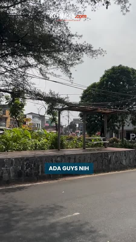 Halte Di Tangerang Selatan Banyak Yang Rusak Dan Terbengkalai