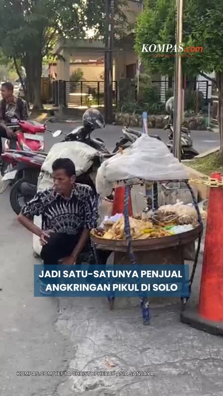 Kisah Mbah Senen: Penjual Angkringan Pikul Terakhir di Solo
