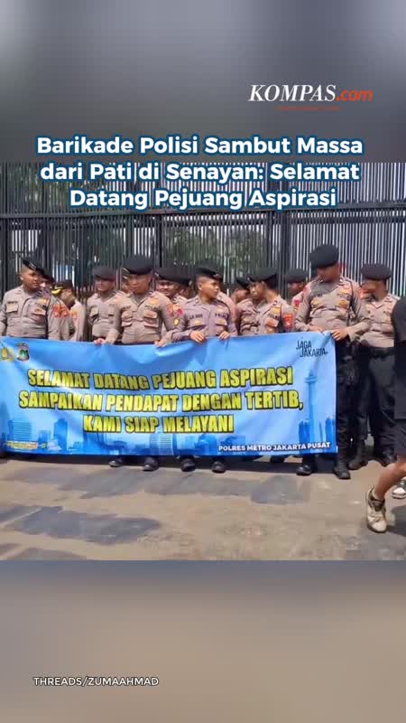 Barikade Polisi Sambut Massa Dari Pati Di Senayan: Selamat Datang Pejuang Aspirasi