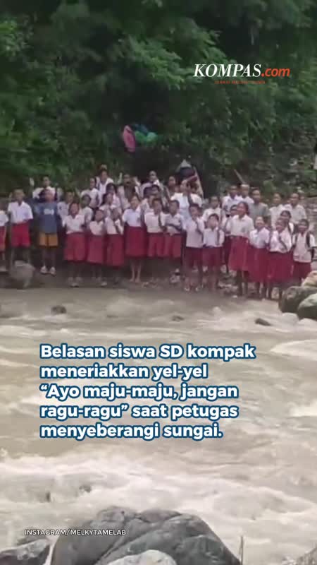 Siswa SD Teriakkan “Ayo Maju-Maju, Jangan Ragu-Ragu” Saat Pejabat Dinas Pendidikan Seberangi Sungai