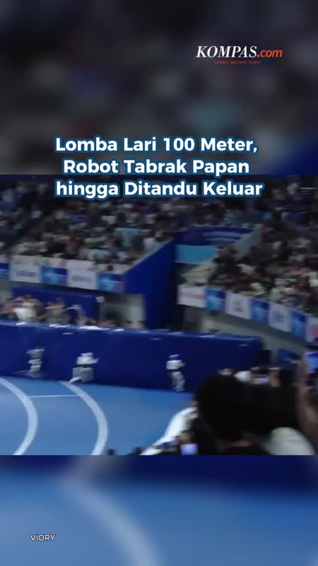 Lomba Lari 100 Meter, Robot Tabrak Papan Hingga Ditandu Keluar