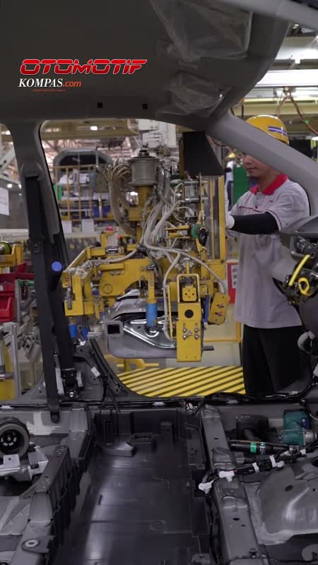 Toyota Bersiap Hadapi TKDN Mobil Listrik 60 Persen Mulai 2027