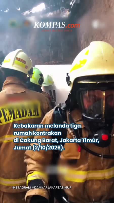 Petugas Damkar Menahan Tangis Usai Evakuasi Balita Kembar, Salah Satunya Tak Selamat