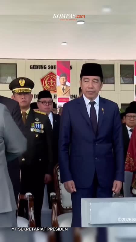 Hormat Prabowo untuk SBY-Jokowi Saat HUT Ke-81 TNI
