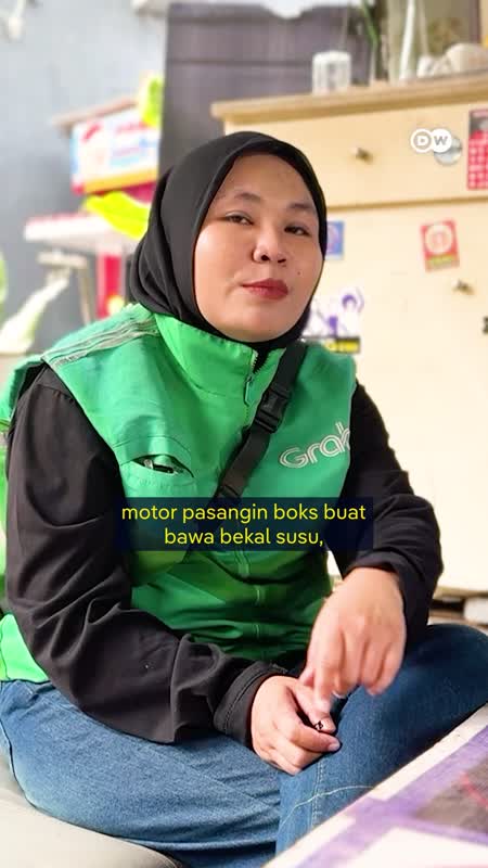 Perjalanan Ibu Tunggal Menjadi Penggerak Ojol