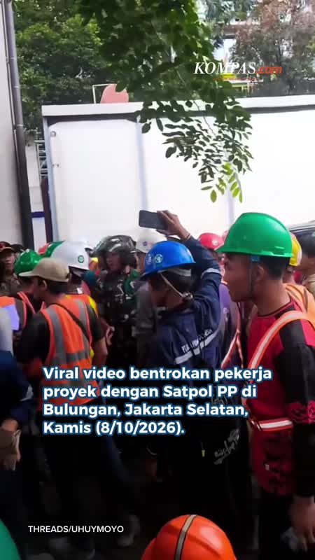 ⁠Bentrok Pekerja Proyek Dengan Satpol PP Di Blok M, Dipicu Operasi Cabut Pentil Ban
