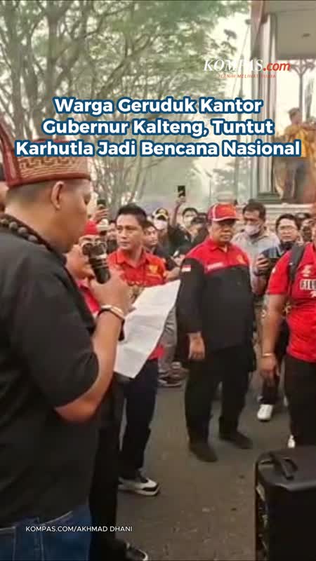 Warga Geruduk Kantor Gubernur Kalteng, Tuntut Karhutla Jadi Bencana Nasional