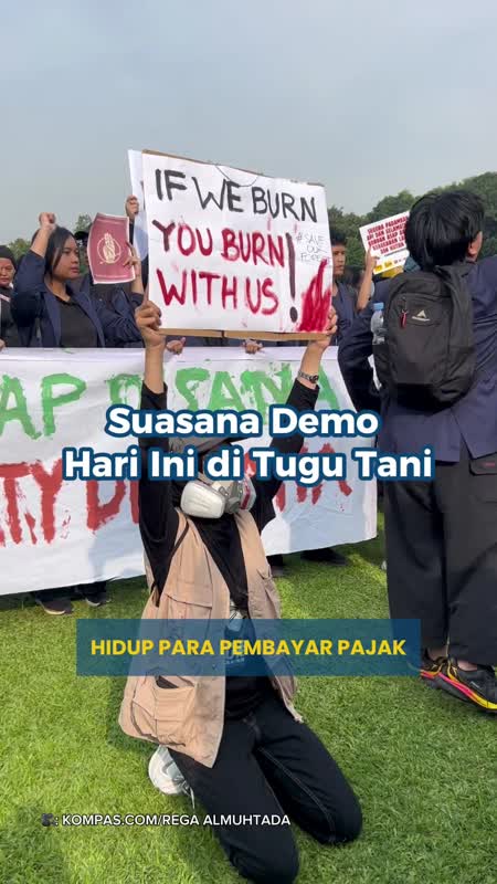 Suasana Demo Hari Ini Di Tugu Tani