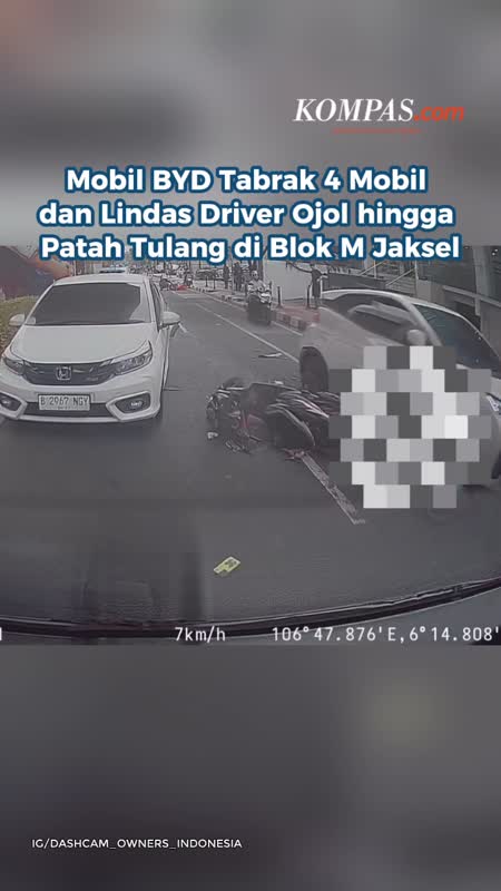 Mobil BYD Tabrak 4 Mobil dan Lindas Driver Ojol hingga Patah Tulang di Blok M Jaksel