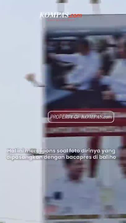 Jokowi: Foto Saya Dimana-mana Bareng Capres #Shorts