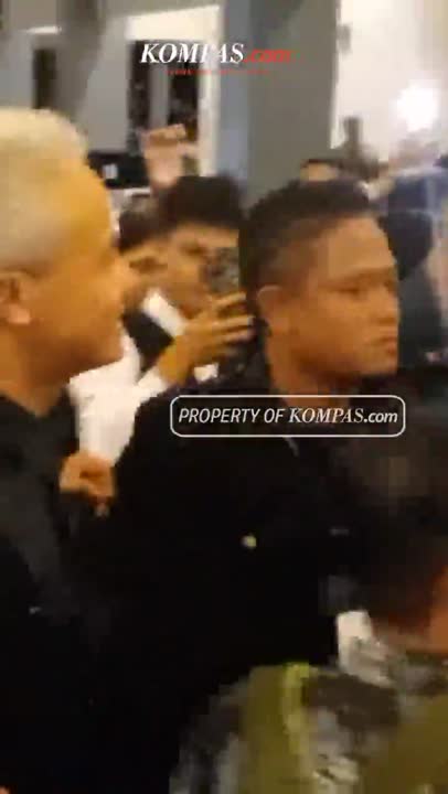 Jurus &ldquo;Senyuman&rdquo; Ganjar Hadapi Komentar Netizen #Shorts