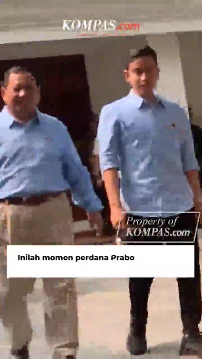 Kompak Berkemeja Biru, Prabowo dan Gibran Tampil Perdana ke Publik