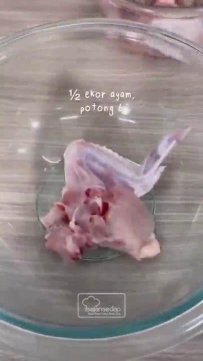 AYAM UNGKEP TAPI KRISPI, BIKIN MAKAN NAMBAH TERUS #Shorts