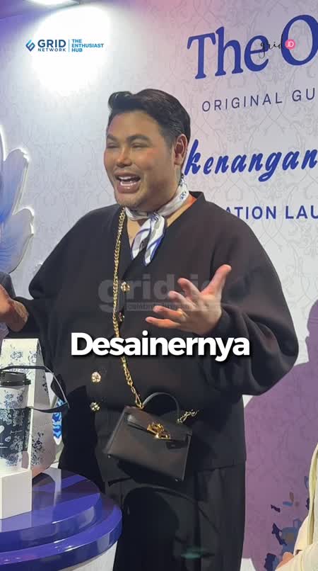 Baju karya Ivan Gunawan